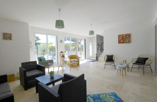 Les 4 Saisons Piscine intérieure - Foto 12