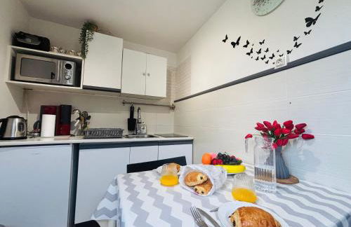 Le petit studio - 1 chambre - Gites Montvaltin - Foto 4