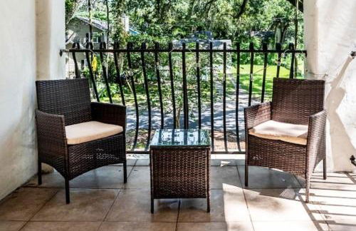 Modern DT Home-King size Bed-Patios-Long Stays-WiFi - Foto 60