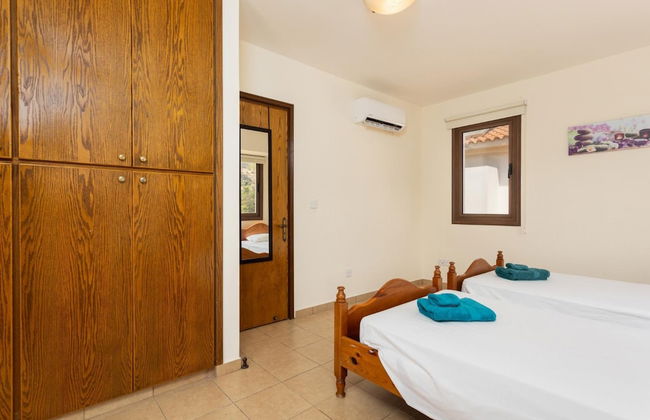 Villa Serena in Pomos - Foto 47