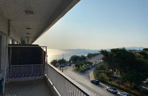 Sunset apartment Saronida by the sea with stunning view - Photo 2