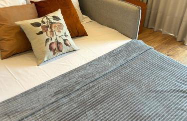 Apê Moderno e Aconchegante em Gramado RS c vaga - Foto 14