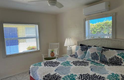 Bahama Beach Club Pompano - Fort Lauderdale - Charming and Cozy Studios & Apartments close to Beach with heated Pool - Photo 157