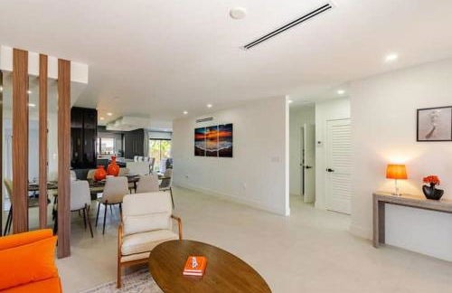 Miami Oasis by Brickell and Beaches - Photo 8