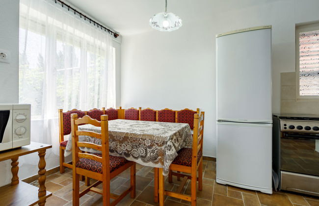 4 bedroom House in Balatonfenyves with garden and terrace - Photo 7