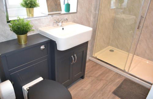 Wisteria 2 bed House - STAYSEEKERS - Foto 8