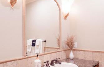 Luxury House, Walk to Downtown or Pioneer Park - Photo 28