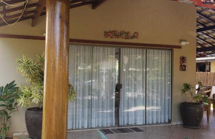 Casa Lagoa Azul em Guarajuba Próxima à Praia - Foto 11