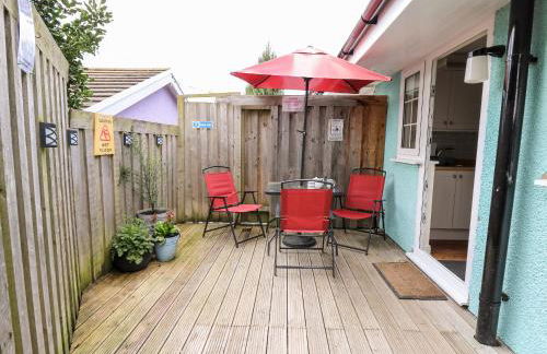 Honeysuckle Cottage - Photo 23