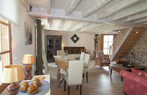 Cottage in France with Private Terrace - Foto 10