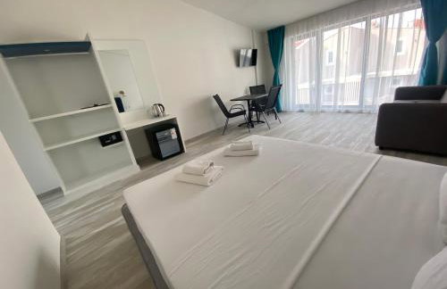 Sunny Beach Apartments - Photo 18