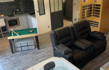 T2 rénové, jaccuzi, sauna, sièges massants, jardin, parking, métro - Foto 1