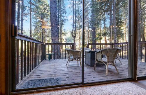 Truckee Cabin Getaway - Sleeps 6 - Foto 19