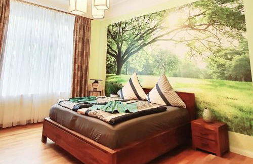 Luxus Ferienwohnung mit 4 Schlafzimmern und Wintergarten - Foto 1