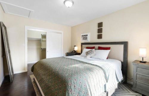 1 bd guest house in LA perfect for long term stay - Foto 17