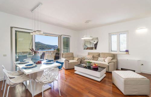 Seaview Apartment with Free Garage Parking 2 min to Beach Zaton near Dubrovnik - Photo 4