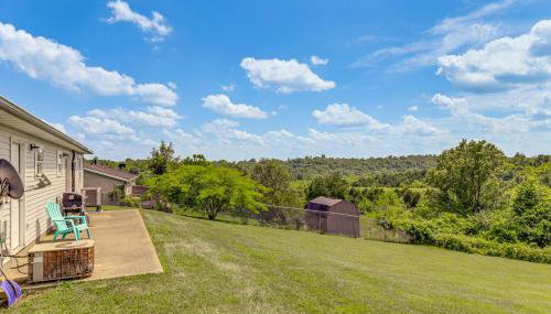 Quiet Dry Ridge Home with Yard - Near Ark Encounter! - Foto 3