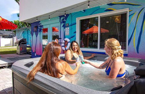 NEW-Heated Pool-Pickleball-Hot Tub-Movie Theater-Game Room-Playset-Basketball-10 Beds - Foto 8