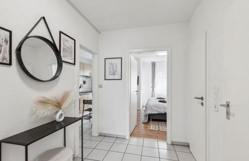 Gelbe Koffer - Family & Business 2 SZ Apartment in Neunkirchen - Self-Check-in - Balkon - Parkplatz - bis 5 Pers - Foto 18