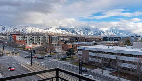 Spectacular Central City 2BD2BA - Foto 2