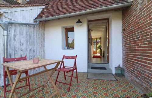 La Dragonne, centre de Bellême, maison entièrement équipée, jardin, vue forêt - Foto 45