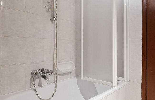 Hillside Retreat With a View - Foto 20