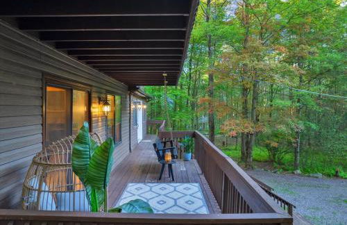 Winter Hideaway - Sled Hill, Hot Tub, Fireplace, Game Room - Foto 72