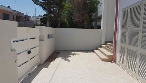 Torre dell'Orso centro - villino vista mare con ampio giardino - Foto 5