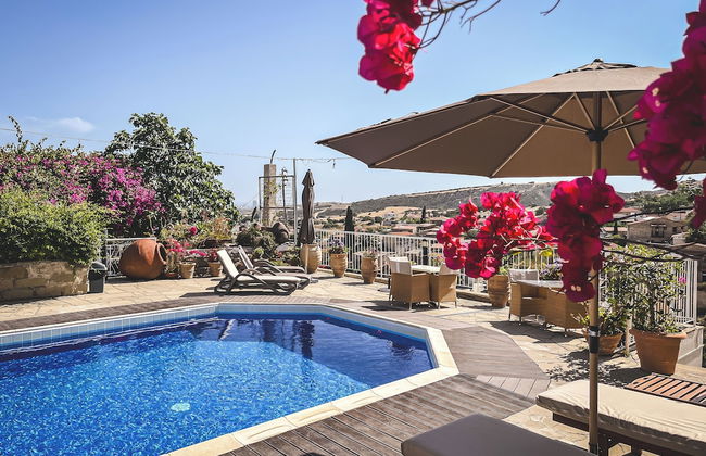 Cyprus Villages Hotel & Restaurant - Central Location - Bed & Breakfast - With Access To Pool And Stunning Views - Foto 38