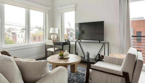 Landing Modern 1BD Clubhouse Rooftop Lounge - Foto 4, Other