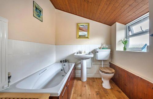 Finest Retreats - Cliff Road - Photo 14