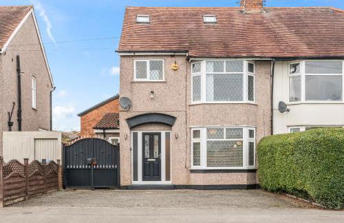 Awesome Coventry Home for Business Contractors and Suitable for families with Free Parking 14mins from NEC - Foto 10