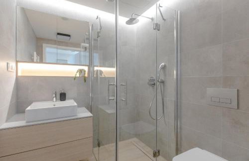 PINEA Apartments tuż przy plaży - baseny, sauny, jacuzzi - Photo 60