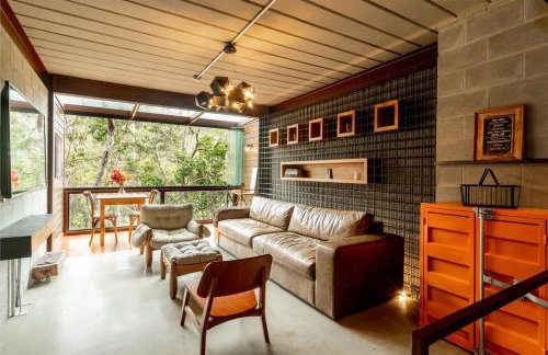 Triplex com Design Industrial em Itaipava | AIR A2 - Foto 1