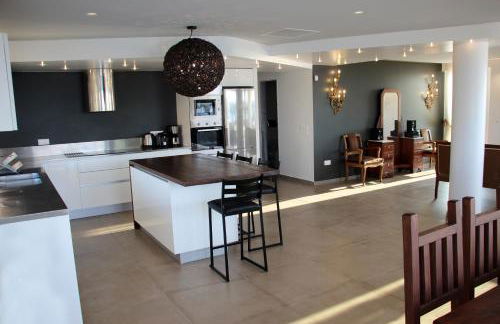 Kimona Villa Seafront Swimming Pool Jacuzzi 6 Bedrooms 21 PAX Kouvohori Villas Crete - Photo 10