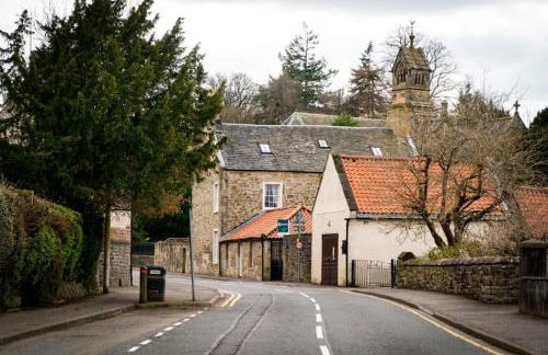 Cottage in Mid Calder Village near Edinburgh - Foto 25