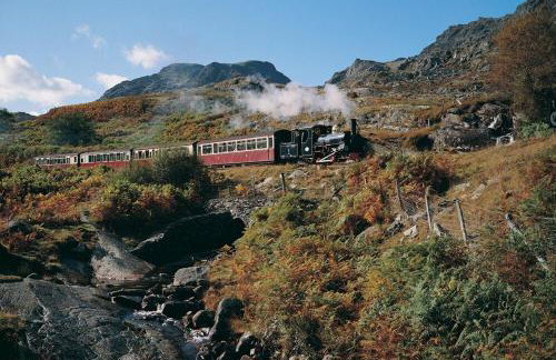 Snowdonia Bunkhouse, Exclusive Hire, Sleeps 30 - Foto 5