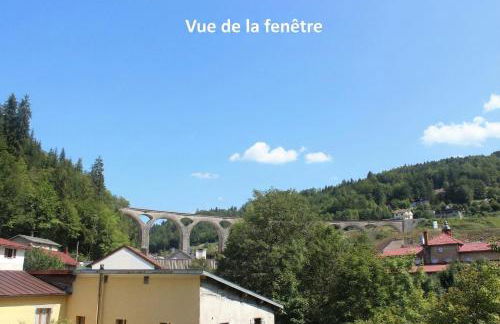 Cocon cosy en bord de rivière - Foto 4