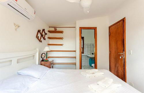 Casa dos Pássaros na areia a 20m da Praia da Baleia com 3 suítes e 1 dorm com ar condicionado, wifi, smart tv, cozinha completa e churrasqueira - Foto 30