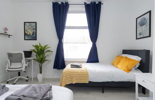 Open Mind Property - 4BR, 17 Guests & Free Parking - Foto 11