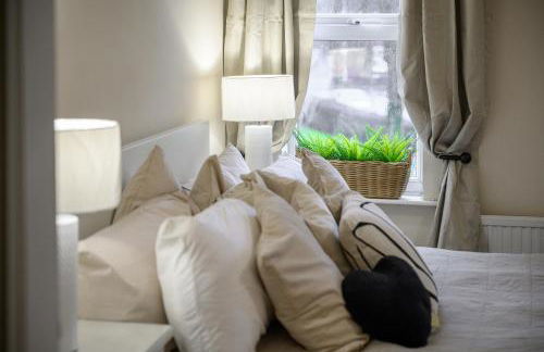 Blissful Breaks Near Old Trafford Stadium - Foto 33