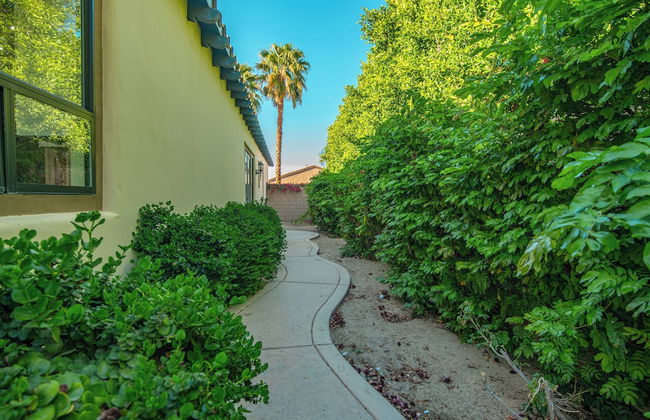 5BR Resort Style Entertainer with Pool, Spa, BBQ - Foto 52