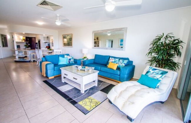 Pavillions on 1770 - Photo 63