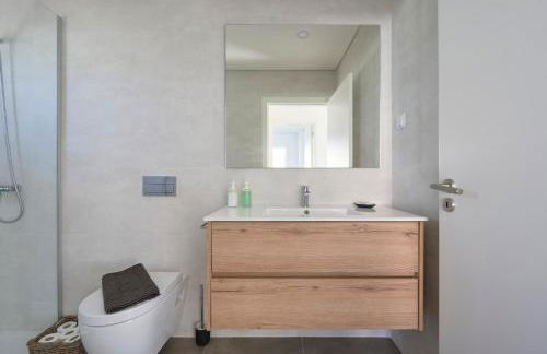 Aroeira Villa w/ Pool near Beach, By TimeCooler - Foto 64