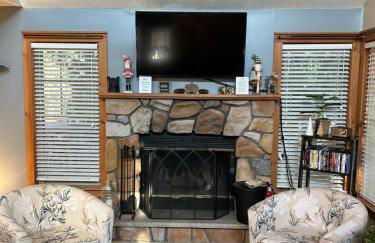 Camelback Private Home located behind Waterpark & Ski Lift - Foto 69