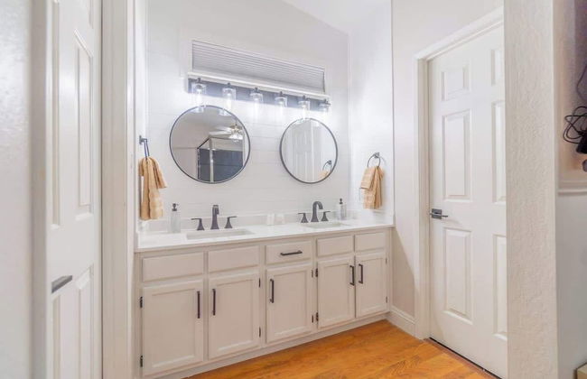 Modern 3-bedroom Escape in Northwest Reno - Photo 14