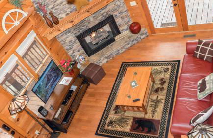 Red Apple Mountaintop cabin hot tub, WiFi, Pet friendly, Fireplace, pit, BEST VIEWS - Foto 31