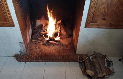 La Casa del Río, piscina natural a 5 min en coche - Foto 14