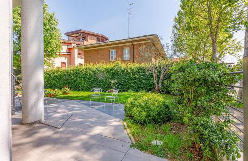 Comics & Cars - Themed Penthouse in Motor Valley - Foto 57