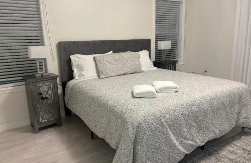 Peaceful Gated Oasis Near Nature Preserve - Foto 23